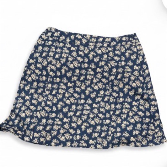 RIHOAS floral blue and white mini skirt size small - Picture 5 of 7